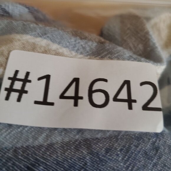 Lane Bryant Pants Womens Size 20 Blue Striped Clam Digger Capri - Picture 9 of 9